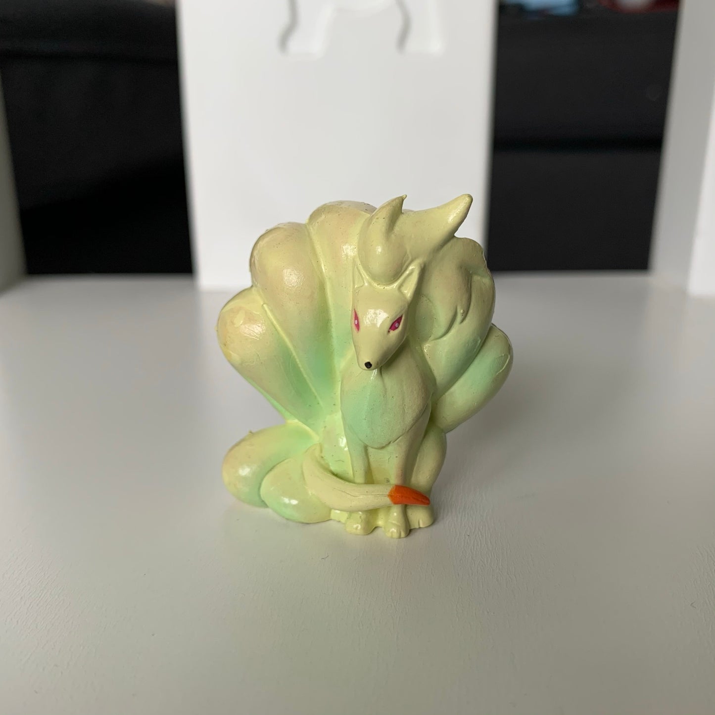 Figurine Tomy CGTSJ -  Feunard