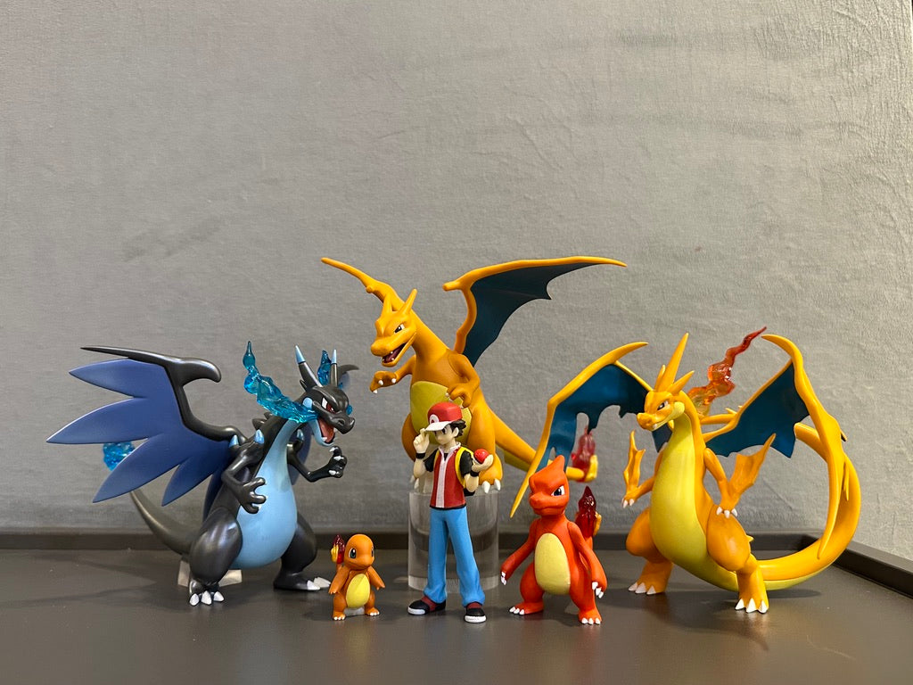 Pokemon Mega Charizard X Figure Set 