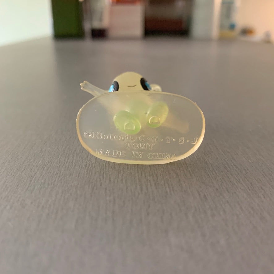 Figurine translucide Tomy CGTSJ - Celebi