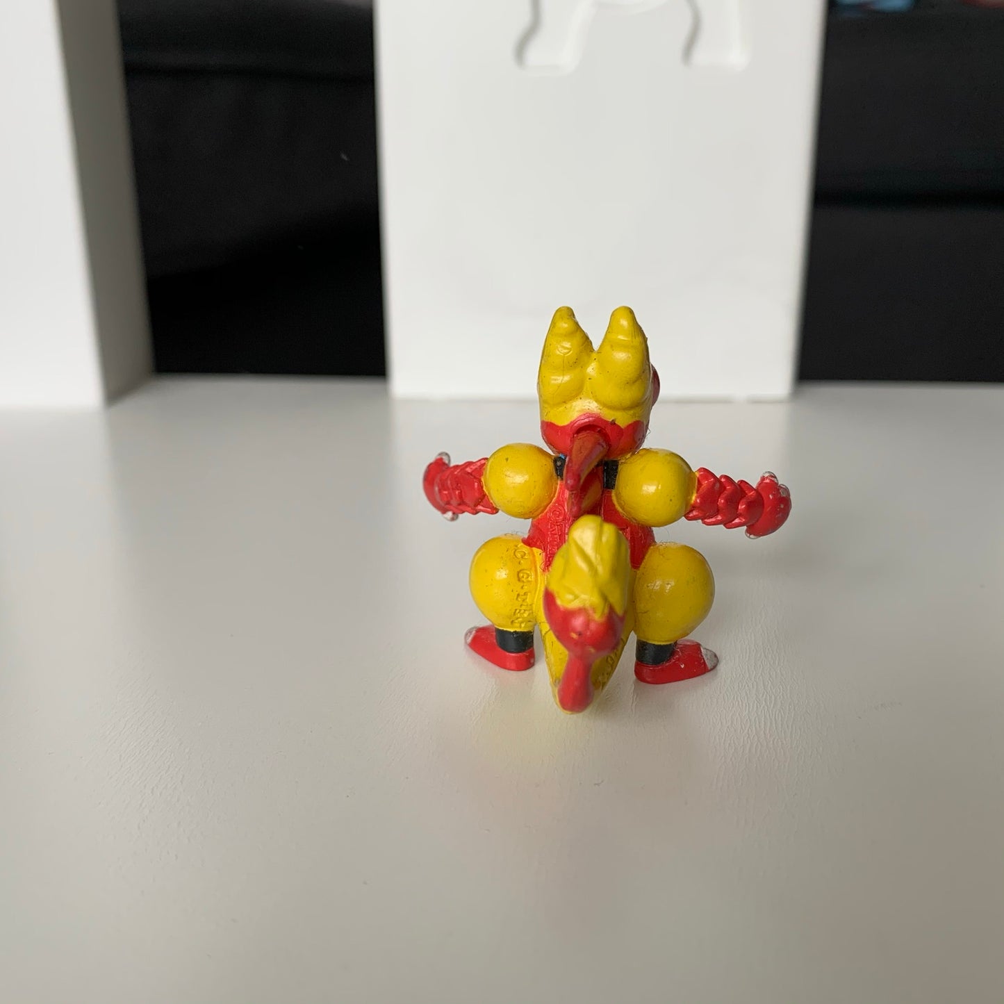 Figurine Tomy CGTSJ - Magmar