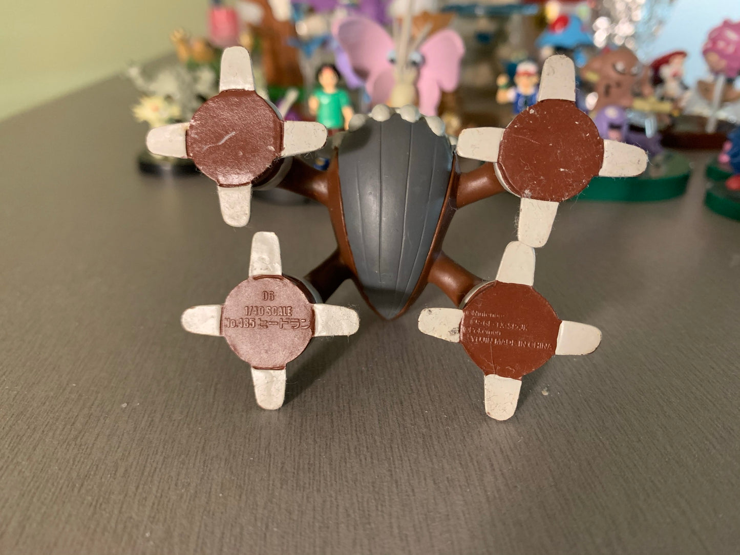 Figurine Tomy Zukan 1/40 - Heatran