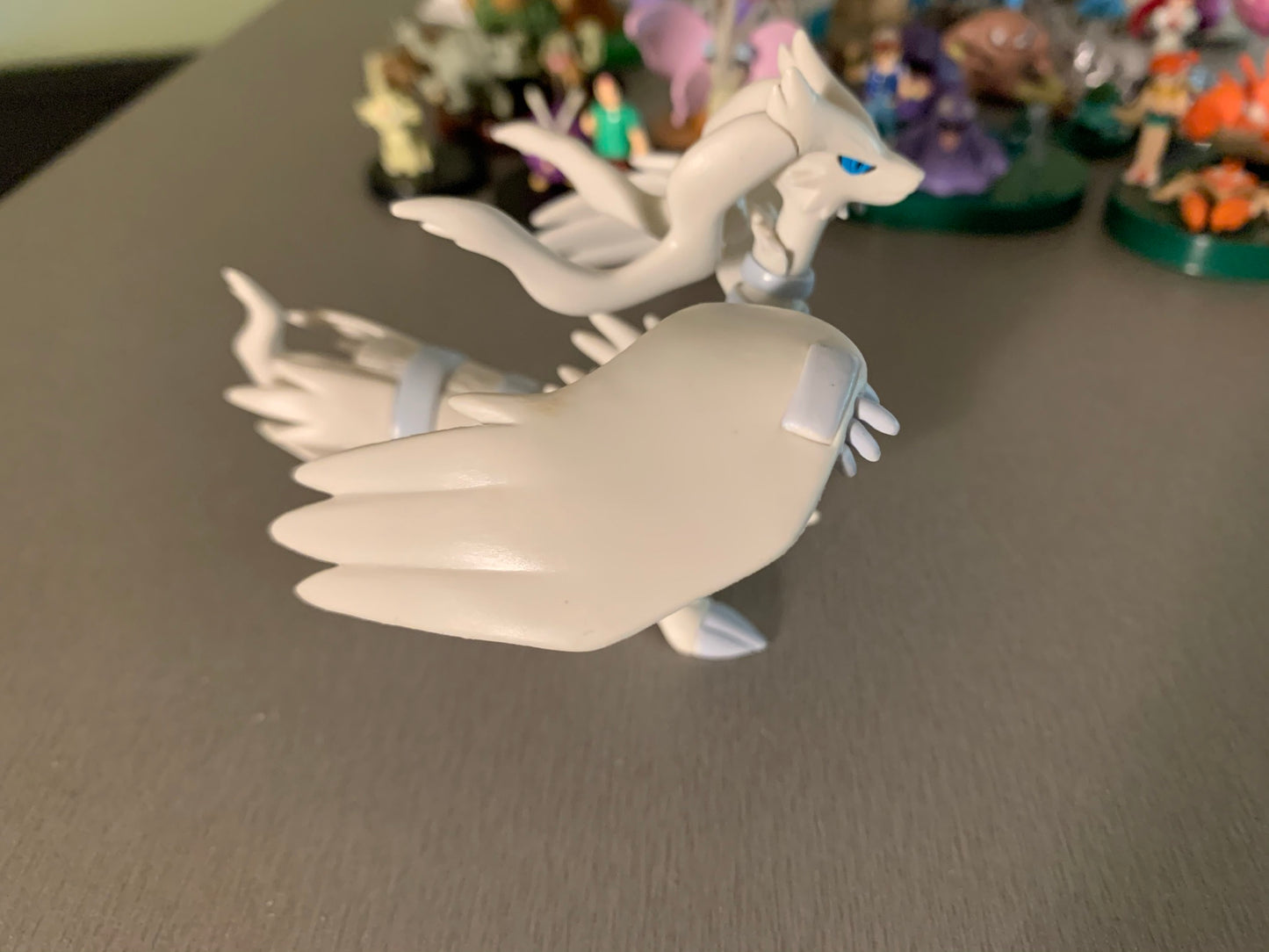 Tomy Zukan 1/40 Figure - Reshiram