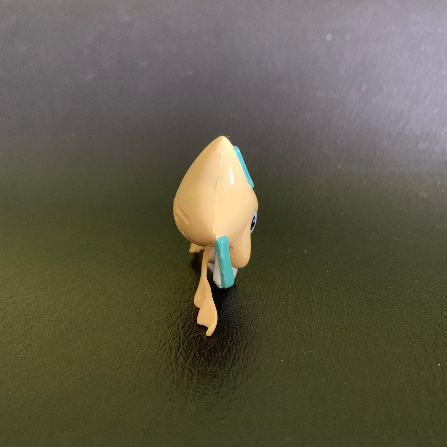 Figurine Tomy CGTSJ - Jirachi