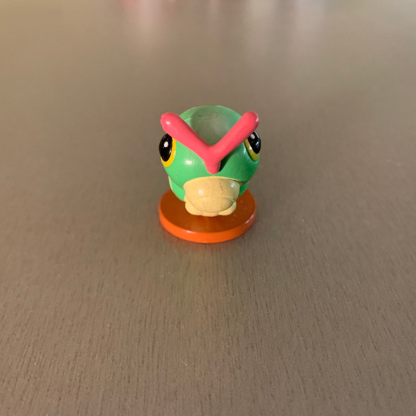 Figurine Tomy CGTSJ - Chenipan