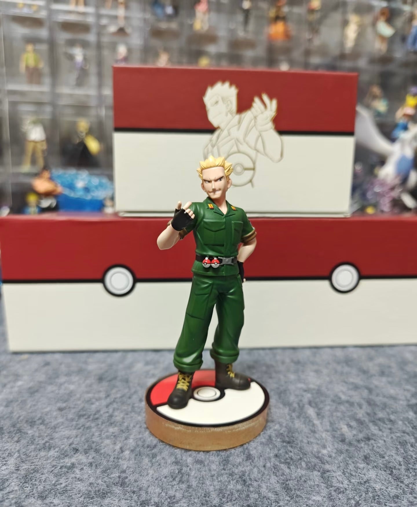 [IN STOCK] 1/20 Scale World Figure [TRAINER HOUSE] - Lt. Surge