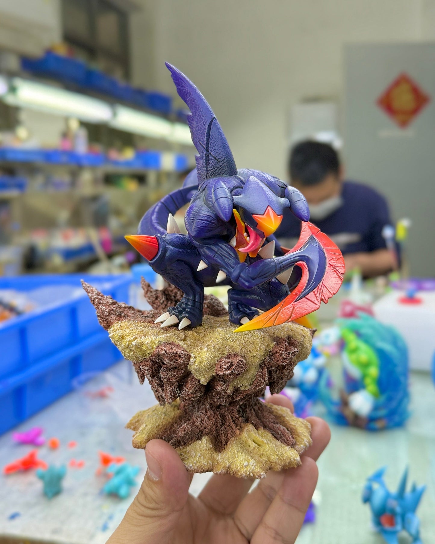 [PREORDER] 1/20 Scale World Figure [DM/GG] - Mega Garchomp