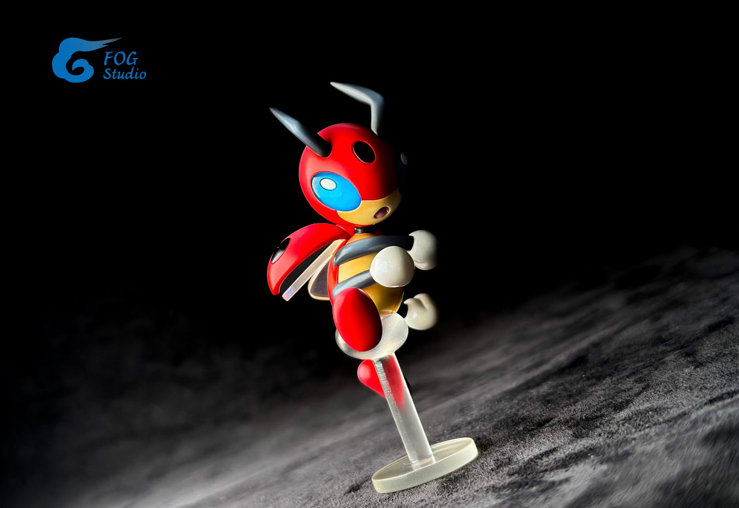 [PREORDER] 1/20 Scale World Figure [FOG] - Ledyba & Ledian