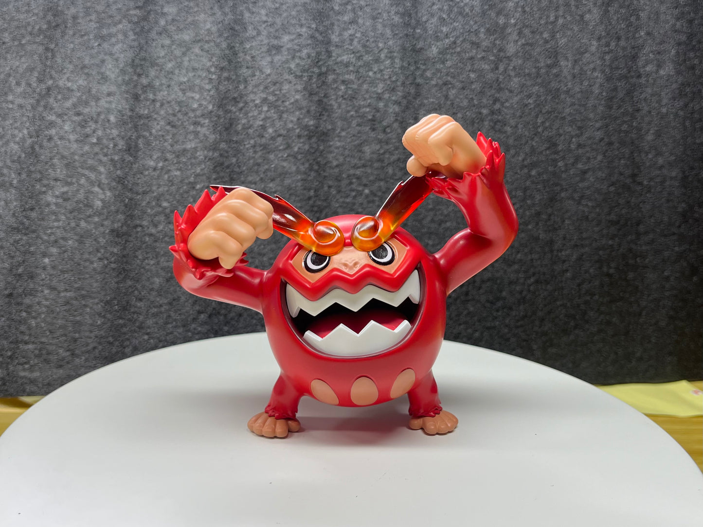 [IN STOCK] 1/20 Scale World Figure [EC] - Darumaka & Darmanitan