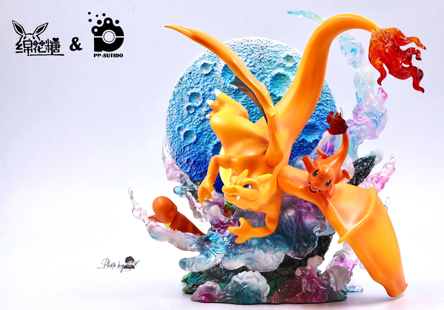 [PREORDER] 1/20 Scale World Figure [MARSHMALLOW] - Charmander & Charizard