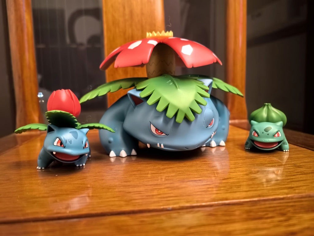 [IN STOCK] 1/20 Scale World Figure [POKEDEX MOMENT] - Bulbasaur & Ivysaur & Venusaur