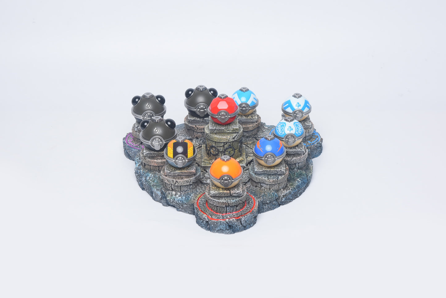 [PREORDER] 1/3 Scale [THE] - Hisuian Poke ball