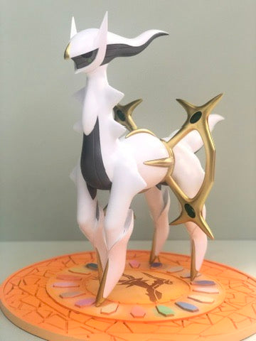 [IN STOCK] 1/10 Scale World Figure [LD] - Arceus