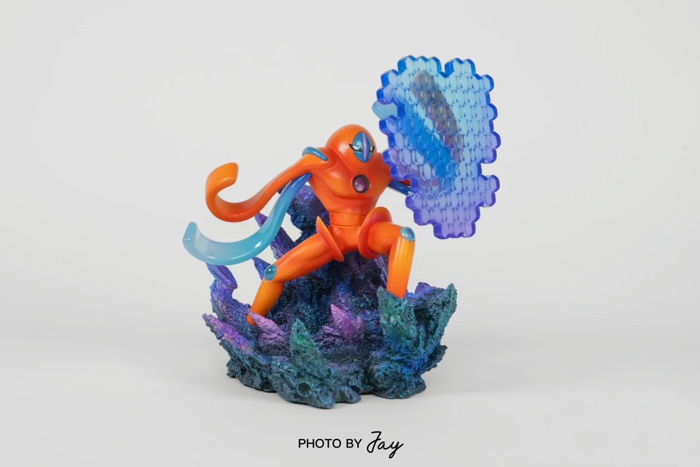 [IN STOCK] 1/20 Scale World Figure [DM] - Deoxys