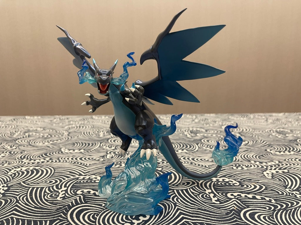 [IN STOCK] 1/20 Scale World Figure [PIKA] - Mega Charizard X