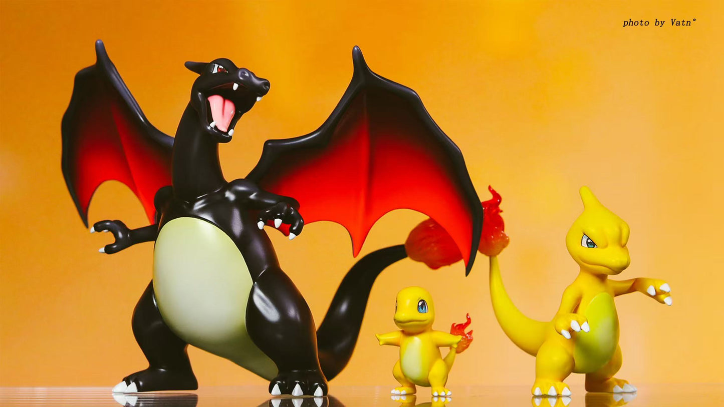 [IN STOCK] 1/20 Scale World Figure [LIMOUSINE] - Charmander & Charmeleon & Charizard