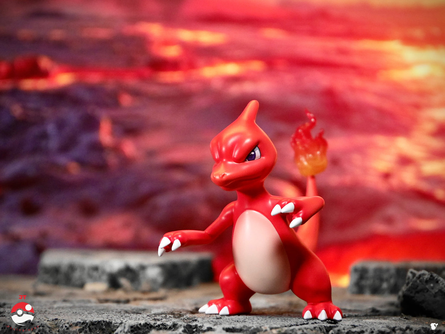[IN STOCK] 1/20 Scale World Figure [LIMOUSINE] - Charmander & Charmeleon & Charizard