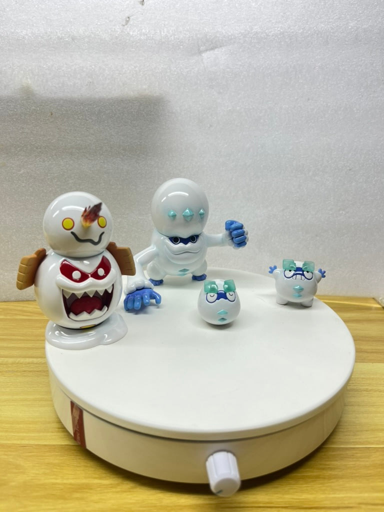 [IN STOCK] 1/20 Scale World Figure [EC] - Galarian Darumaka & Darmanitan