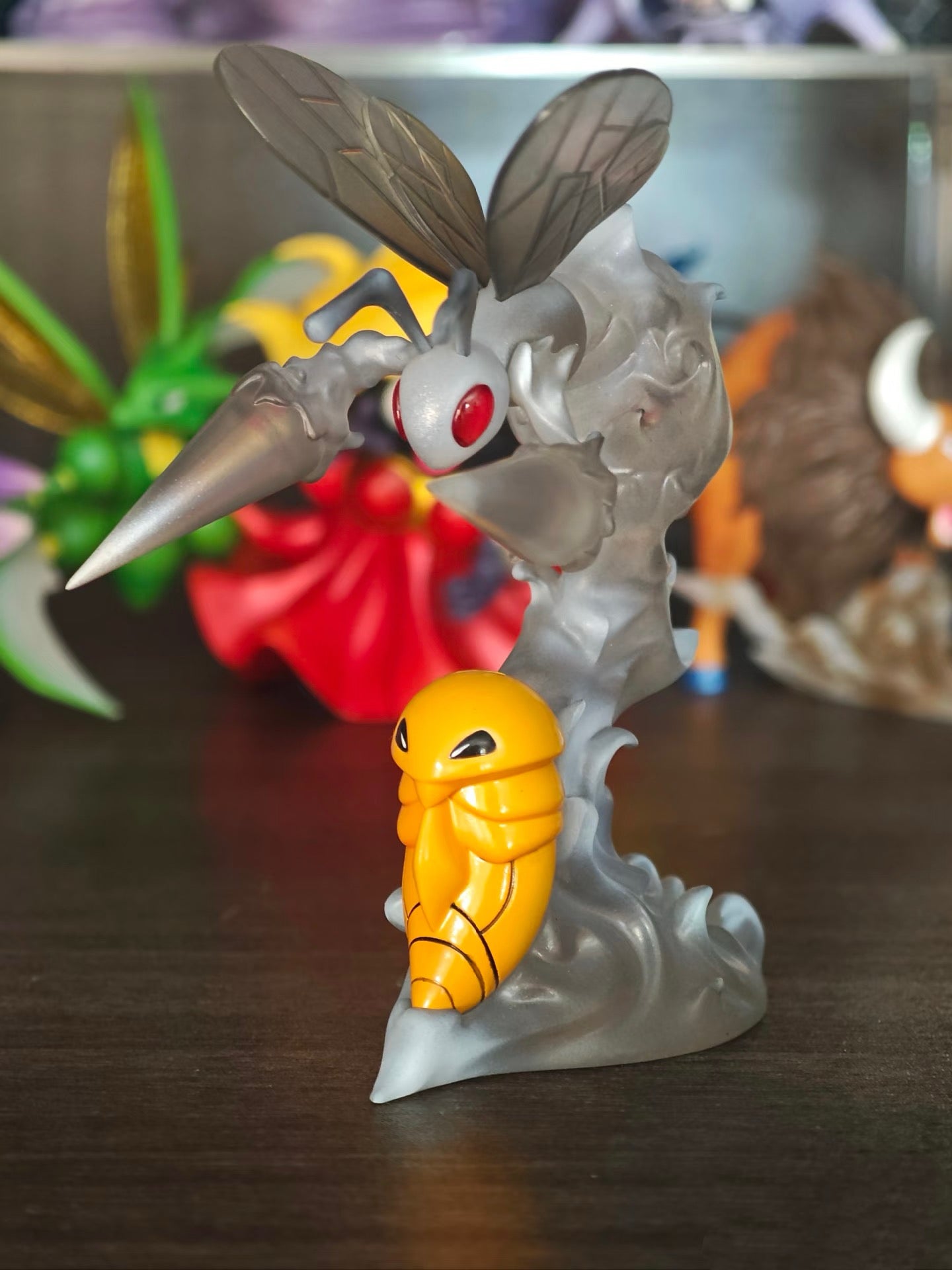 [IN STOCK] 1/20 Scale World Figure [ZR] - Weedle & Kakuna & Beedrill & Mega Beedrill