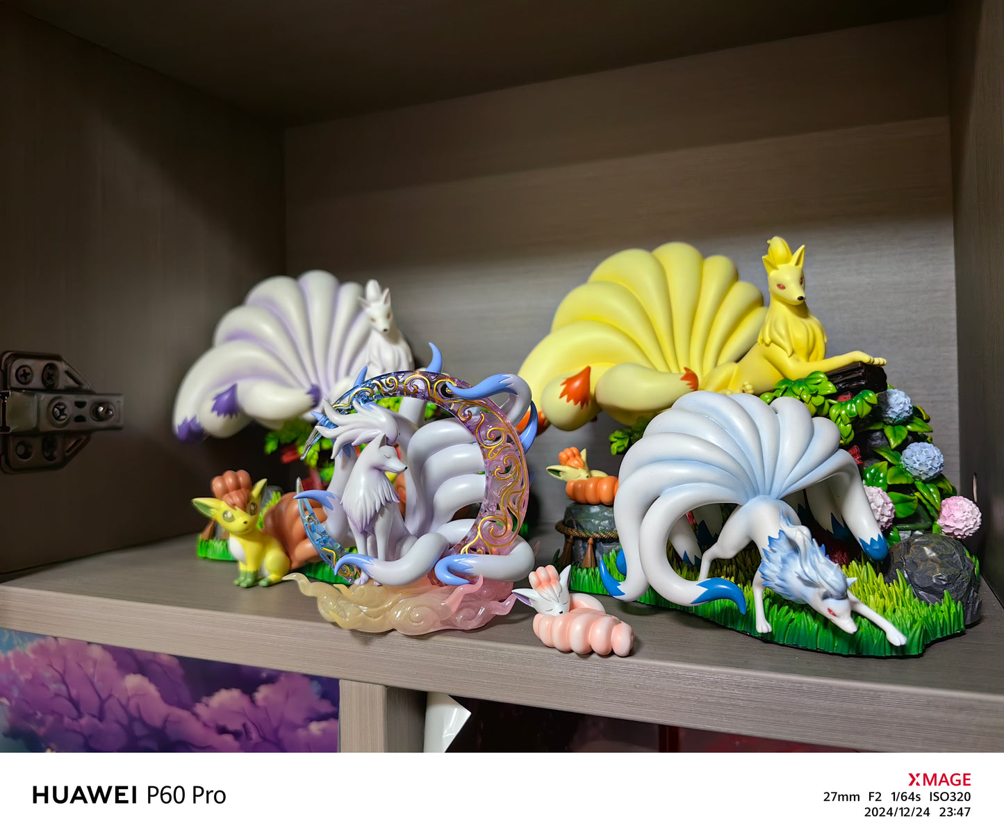 [IN STOCK] 1/20 Scale World Figure [ZR] - Vulpix & Ninetales