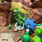 [IN STOCK] 1/20 Scale World Figure [PALLET TOWN] - Larvitar & Pupitar & Tyranitar