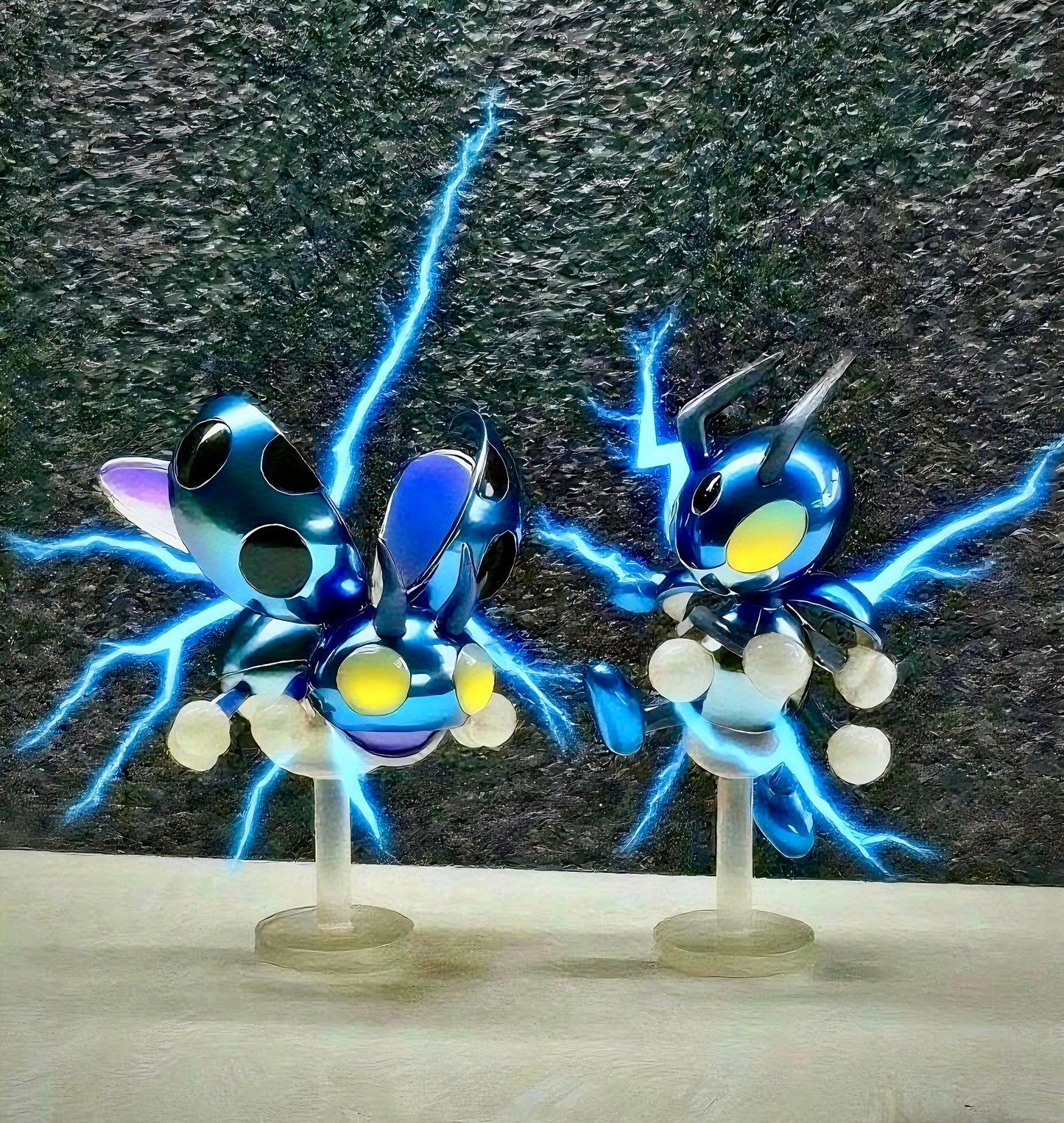 [PREORDER] 1/20 Scale World Figure [FOG] - Ledyba & Ledian