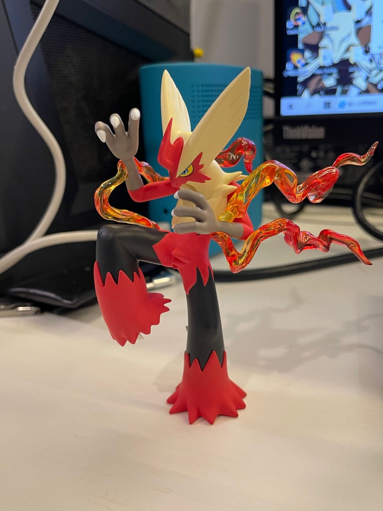 IN STOCK] 1/20 Scale World Figure [ACE] - Mega Blaziken