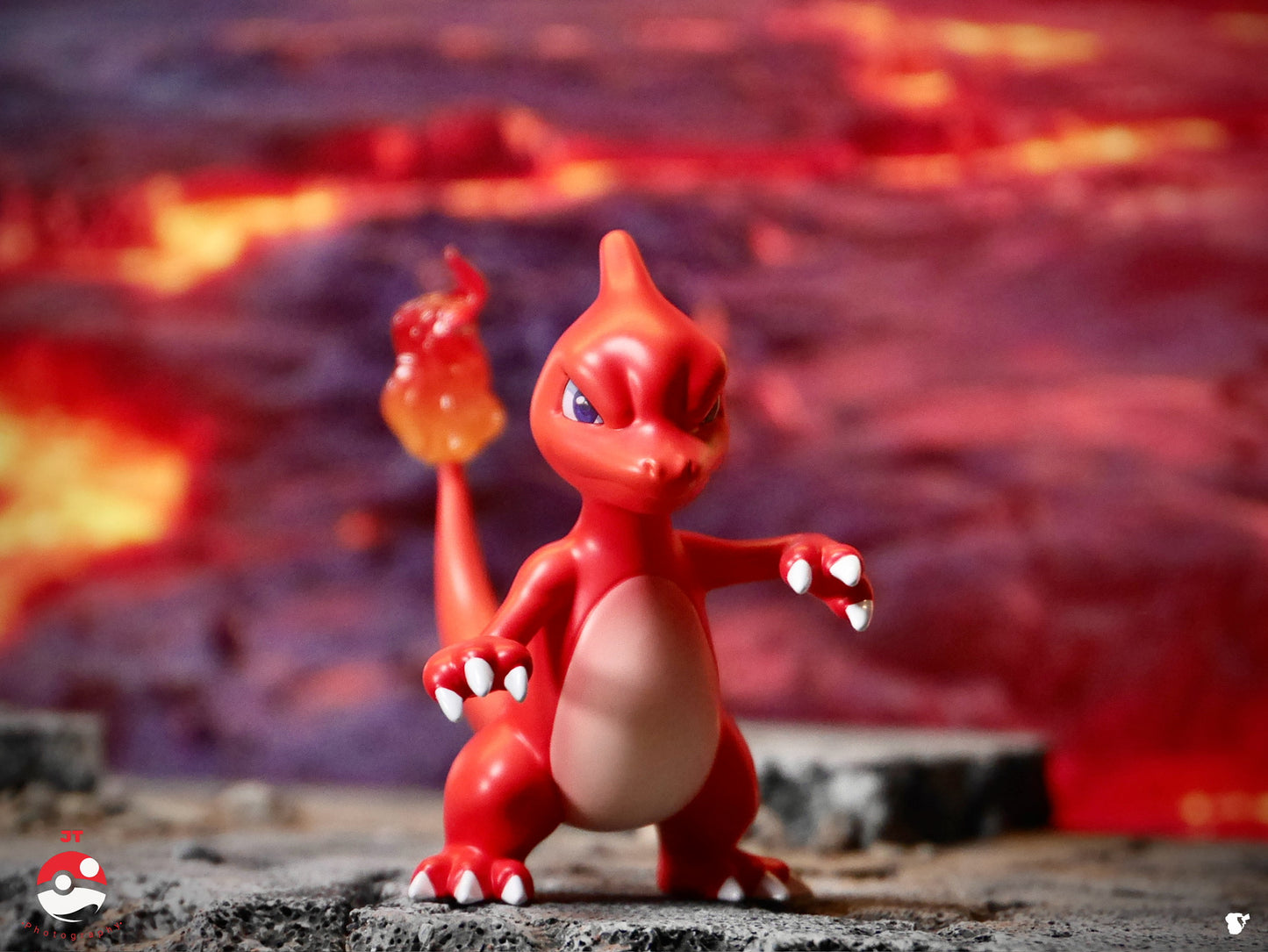 [IN STOCK] 1/20 Scale World Figure [LIMOUSINE] - Charmander & Charmeleon & Charizard