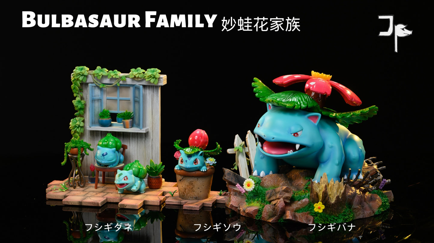 [PREORDER] 1/20 Scale World Figure [JP] - Bulbasaur & Ivysaur & Venusaur