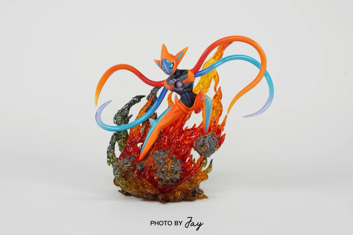 [IN STOCK] 1/20 Scale World Figure [DM] - Deoxys
