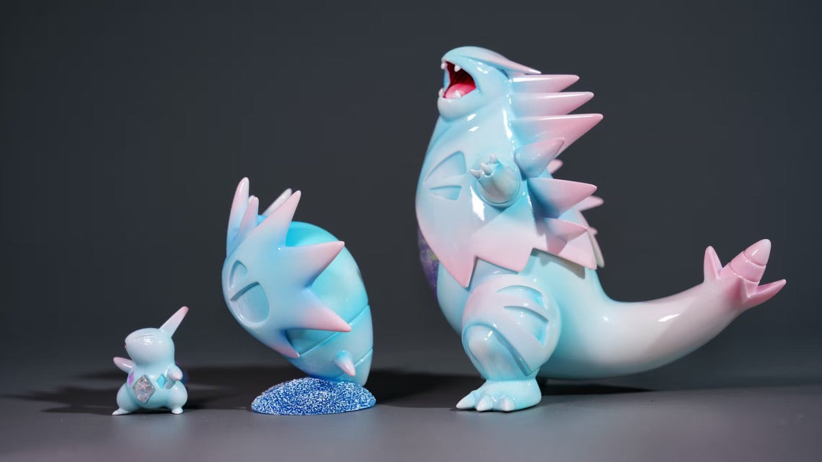 [PREORDER] 1/20 Scale World Figure [MN] - Larvitar & Pupitar & Tyranitar
