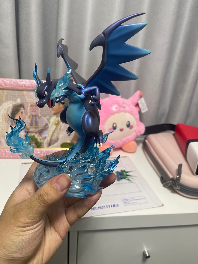 Mega charizard fashion x figure