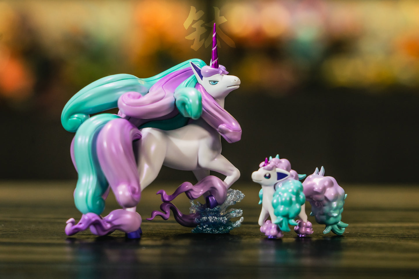 [IN STOCK] 1/20 Scale World Figure [WU] - Galarian Ponyta & Rapidash