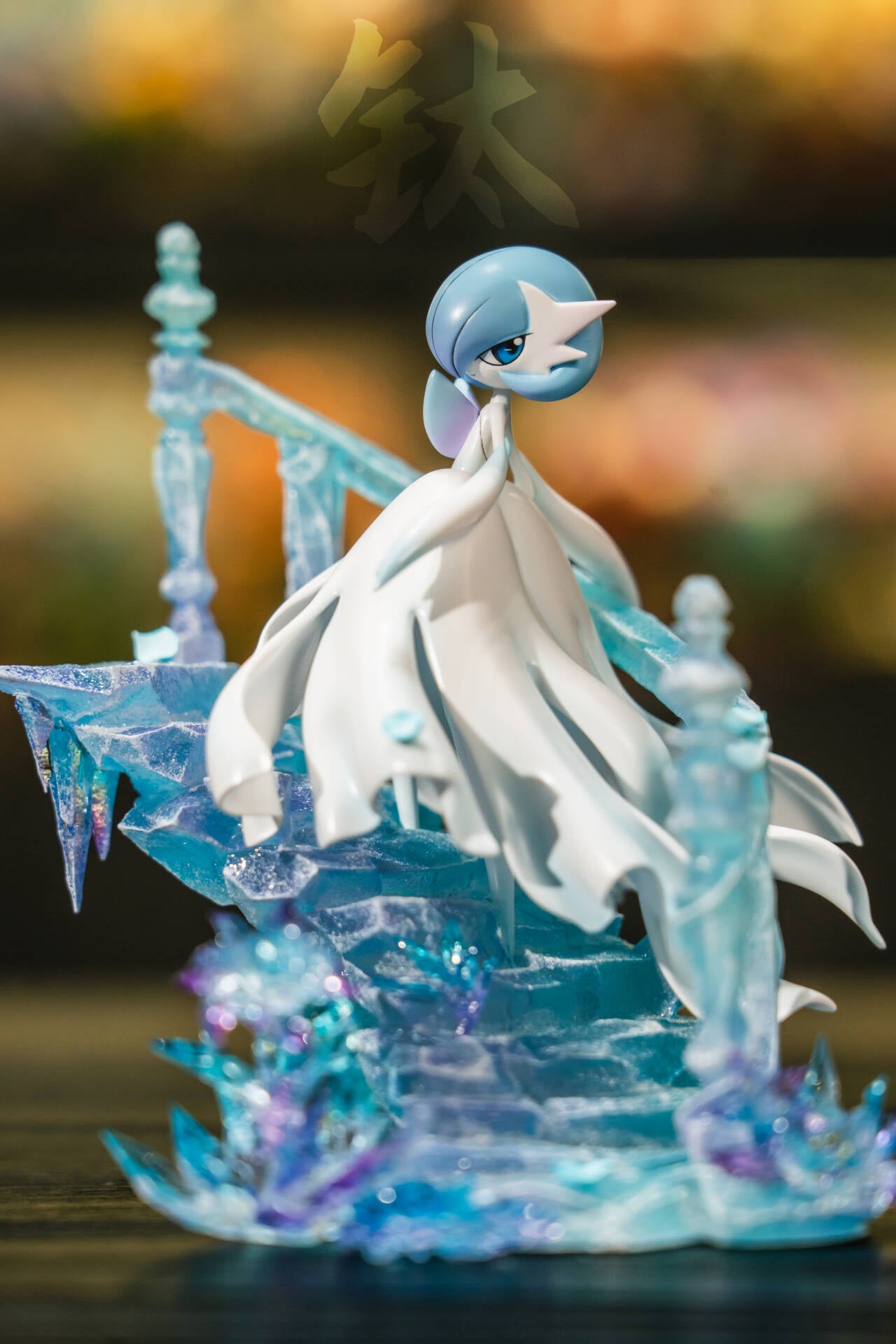 [IN STOCK] 1/20 Scale World Figure [PALLET TOWN] - Mega Gardevoir & Mega Gallade