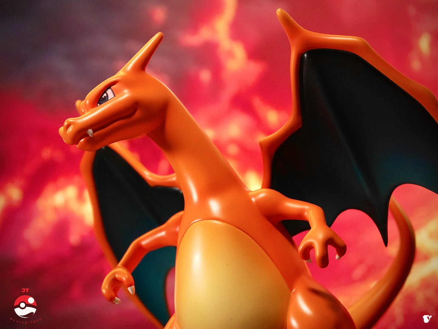 [IN STOCK] 1/20 Scale World Figure [LIMOUSINE] - Charmander & Charmeleon & Charizard