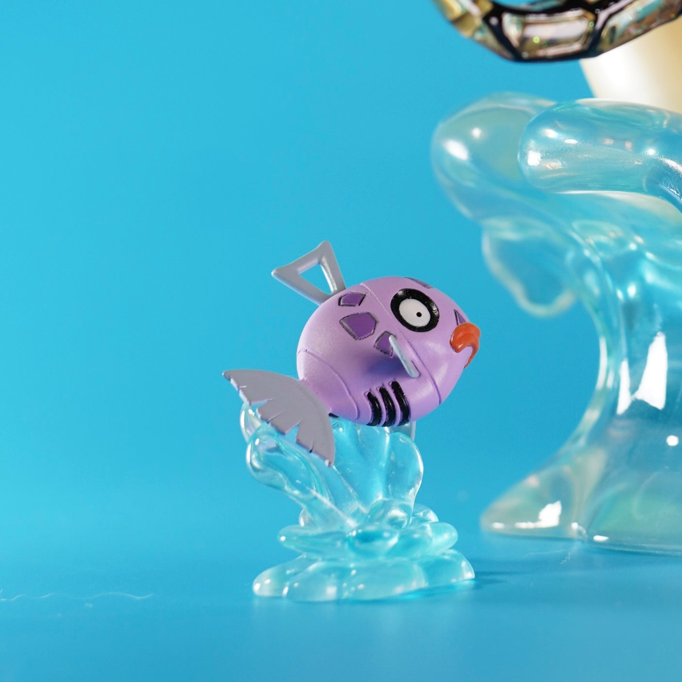 [IN STOCK] 1/20 Scale World Figure [DCG] - Feebas