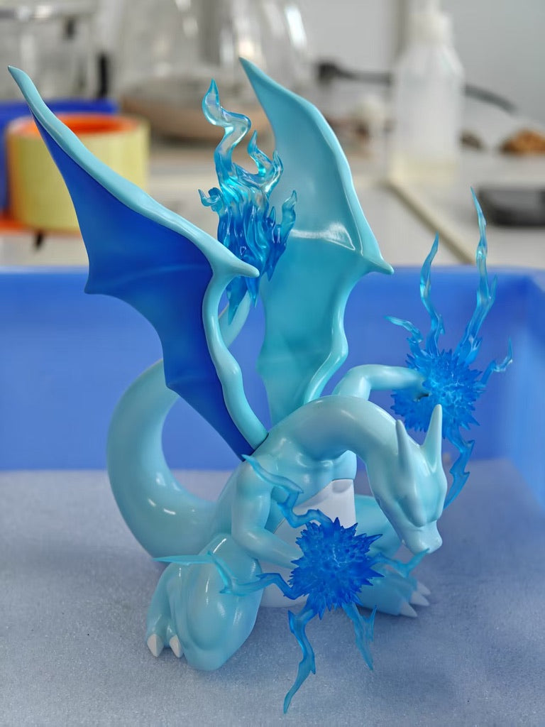 [PREORDER] 1/20 Scale World Figure [VA] - Thunder Punch Charizard