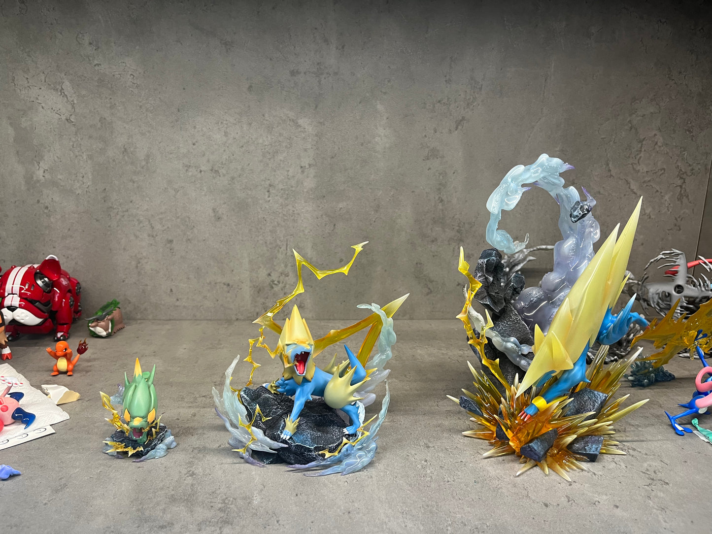 [PREORDER] 1/20 Scale World Figure [DAIDAI] - Electrike & Manectric & Mege Manectric