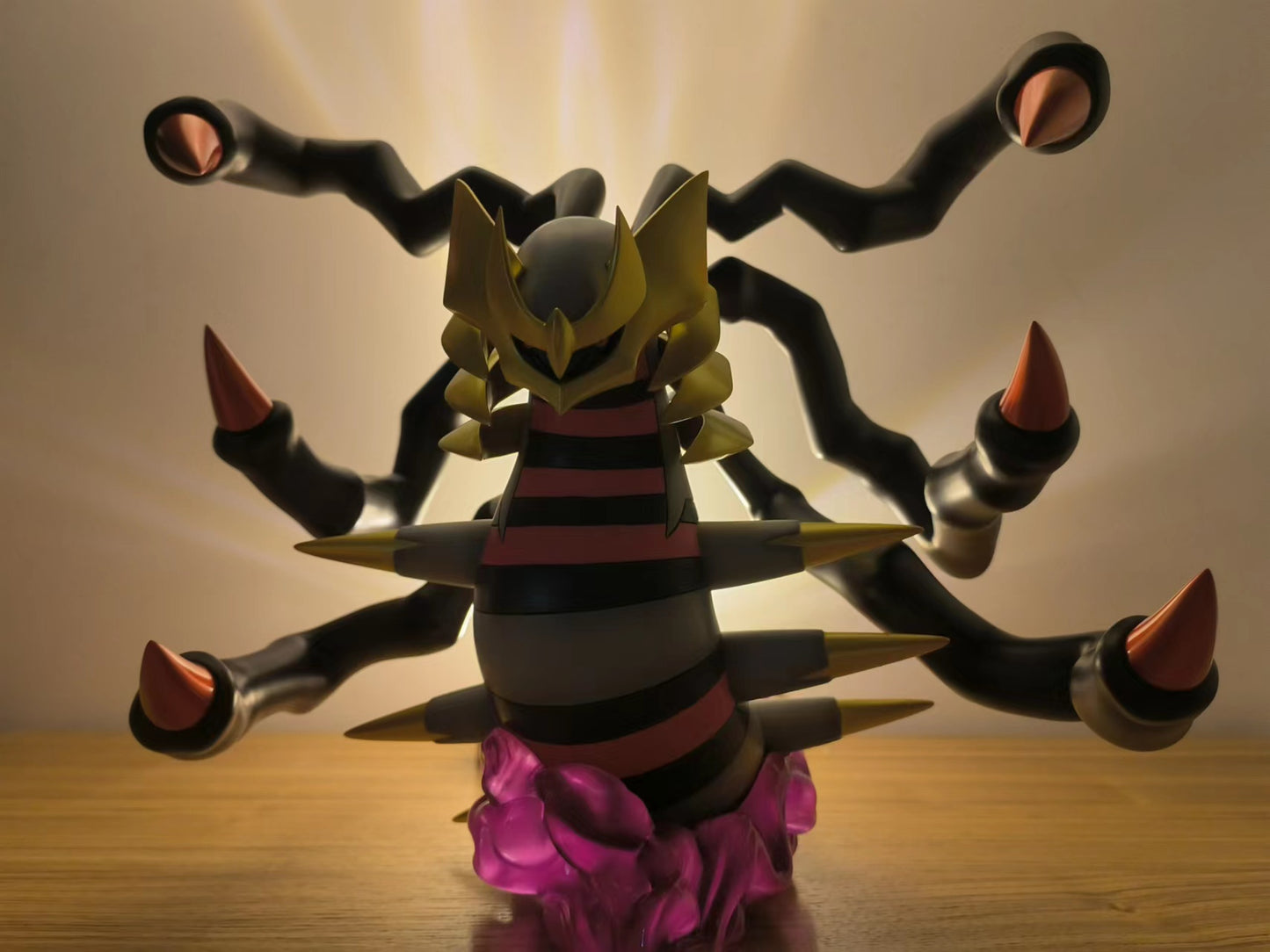 [IN STOCK] 1/20 Scale World Figure [BF] - Giratina