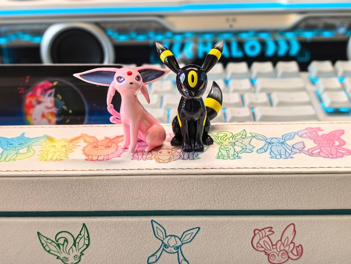 [IN STOCK] 1/20 Scale World Figure [YOR] - Umbreon