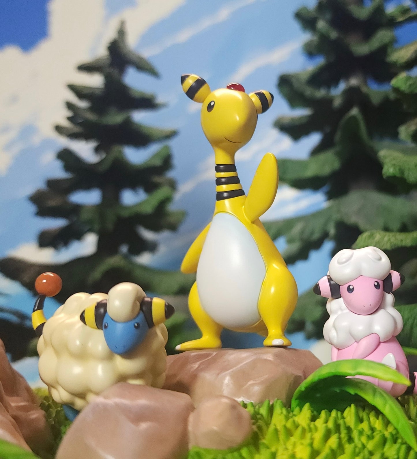 [IN STOCK] 1/20 Scale World Figure [T1] - Mareep & Flaaffy & Ampharos