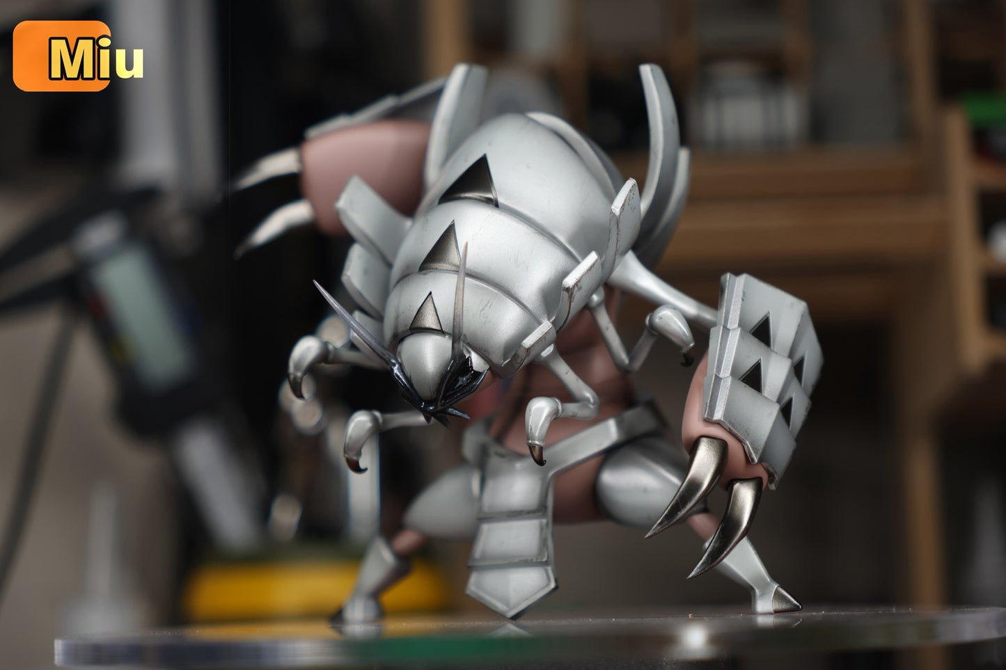[PREORDER] 1/20 Scale World Figure [MIU] - Golisopod
