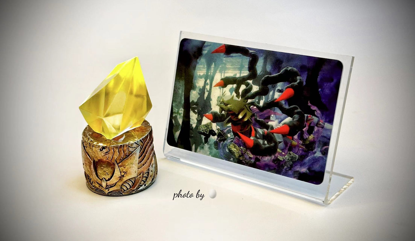 [IN STOCK] 1/20 Scale World Figure [PALLET TOWN] - Giratina (Origin Forme)