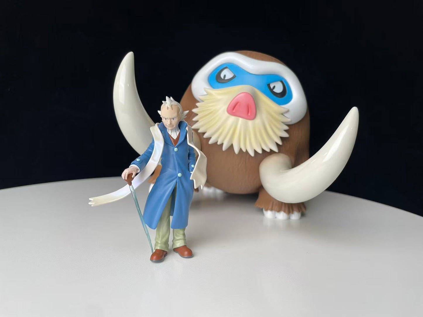 [IN STOCK] 1/20 Scale World Figure [FT] - Pryce & Mamoswine