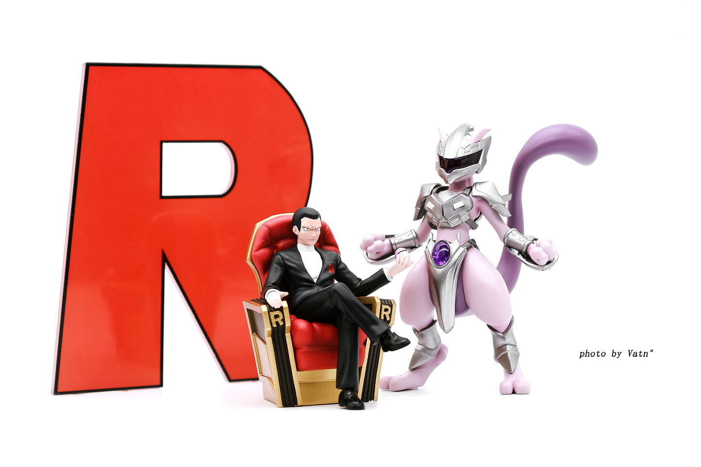 [IN STOCK] 1/20 Scale World Figure [ACE] - Armored Mewtwo