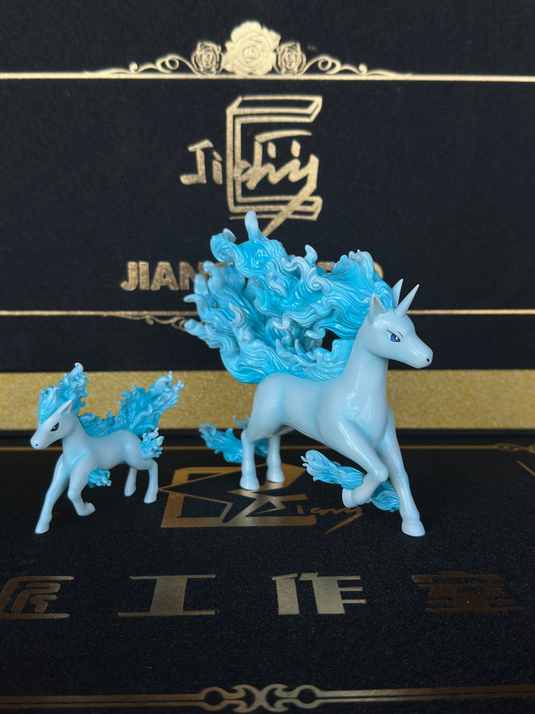 [IN STOCK] 1/20 Scale World Figure [JIANG] - Ponyta & Rapidash