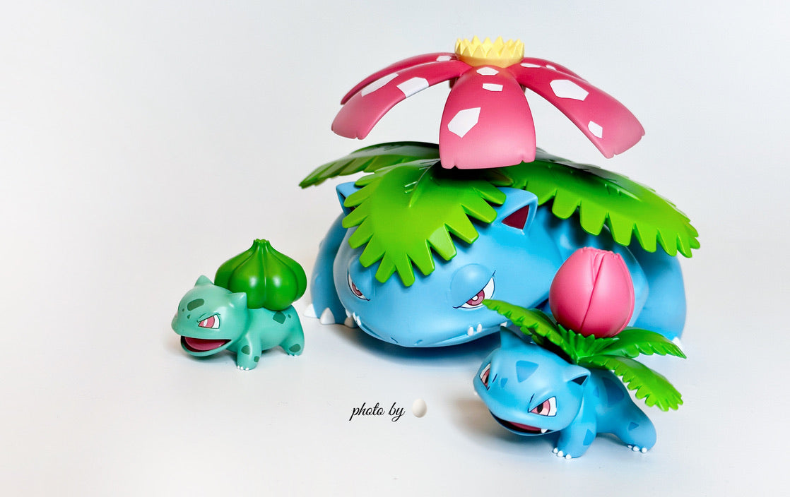 [IN STOCK] 1/20 Scale World Figure [POKEDEX MOMENT] - Bulbasaur & Ivysaur & Venusaur