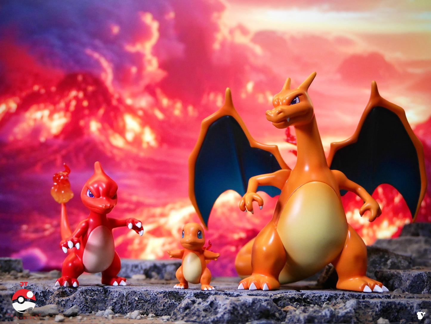 [IN STOCK] 1/20 Scale World Figure [LIMOUSINE] - Charmander & Charmeleon & Charizard