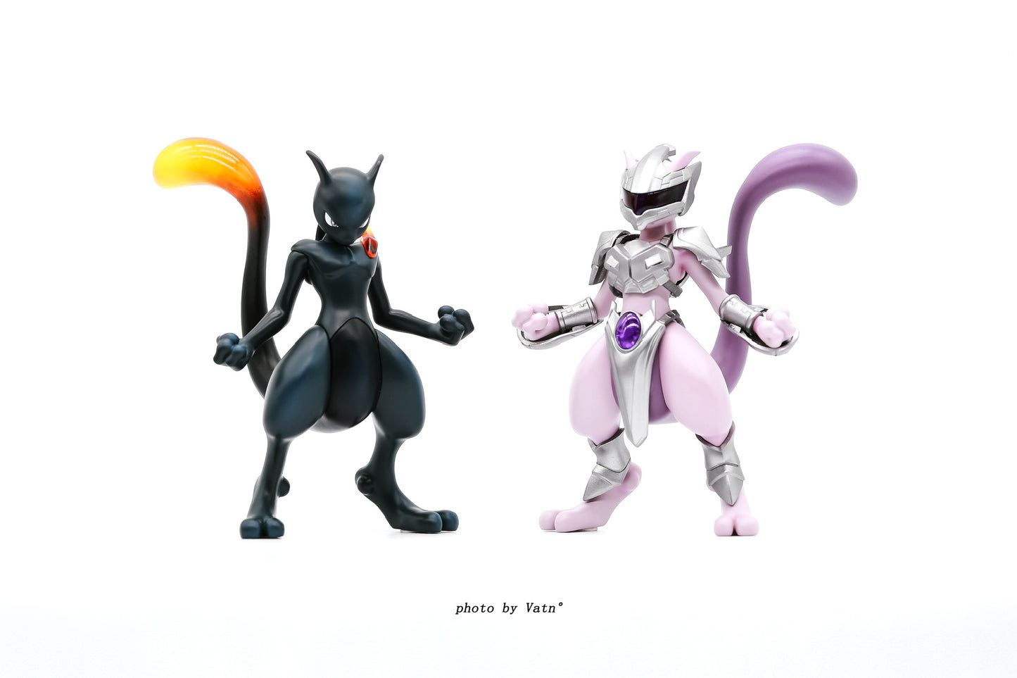 [IN STOCK] 1/20 Scale World Figure [ACE] - Armored Mewtwo