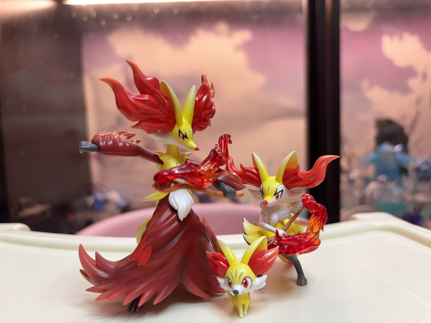[PREORDER] 1/20 Scale World Figure [FOG] - Fennekin & Braixen & Delphox