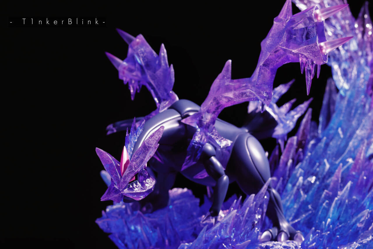 [IN STOCK] 1/20 Scale World Figure [PALLET TOWN] - Kyurem